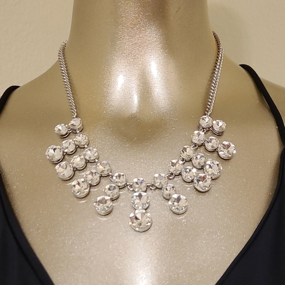 Vintage Elegant White Crystal Sunburst Silver Collar Necklace - Picture 10 of 16